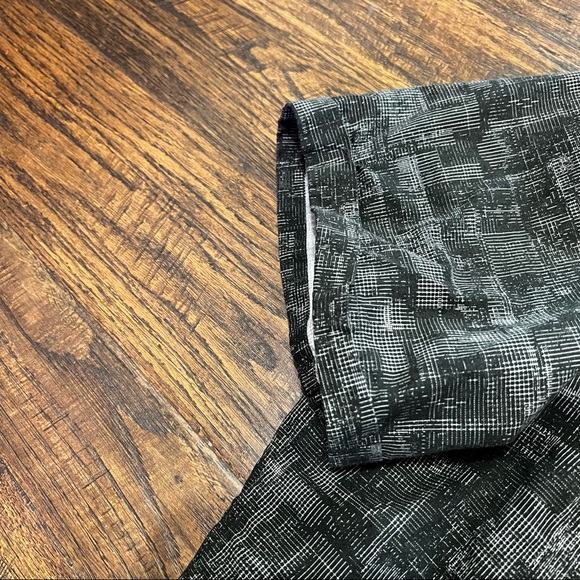 Drykorn for Beautiful People Hawaiian-style Shirt Short Sleeve Black & White - Picture 4 of 5